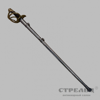 фото — кираса, шлем и палаш французского тяжелого кирасира, 1834 год